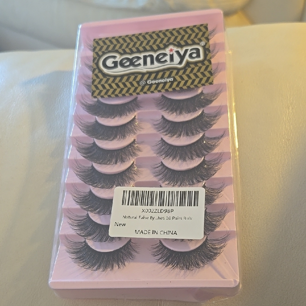 Geeneiya False Eyelashes Set.💞 NEW